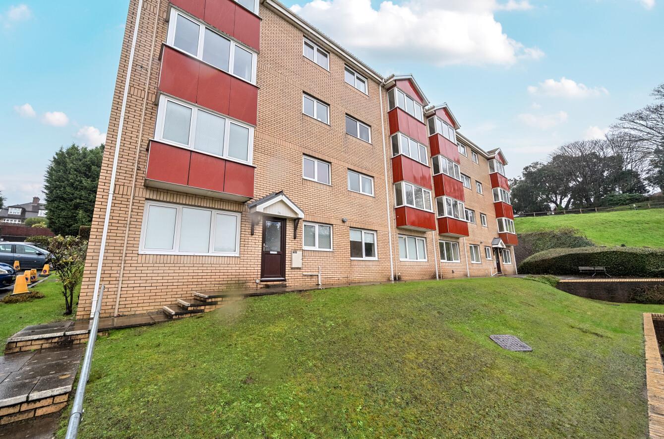 Long Oaks Court, Sketty, Swansea, SA2 0QH